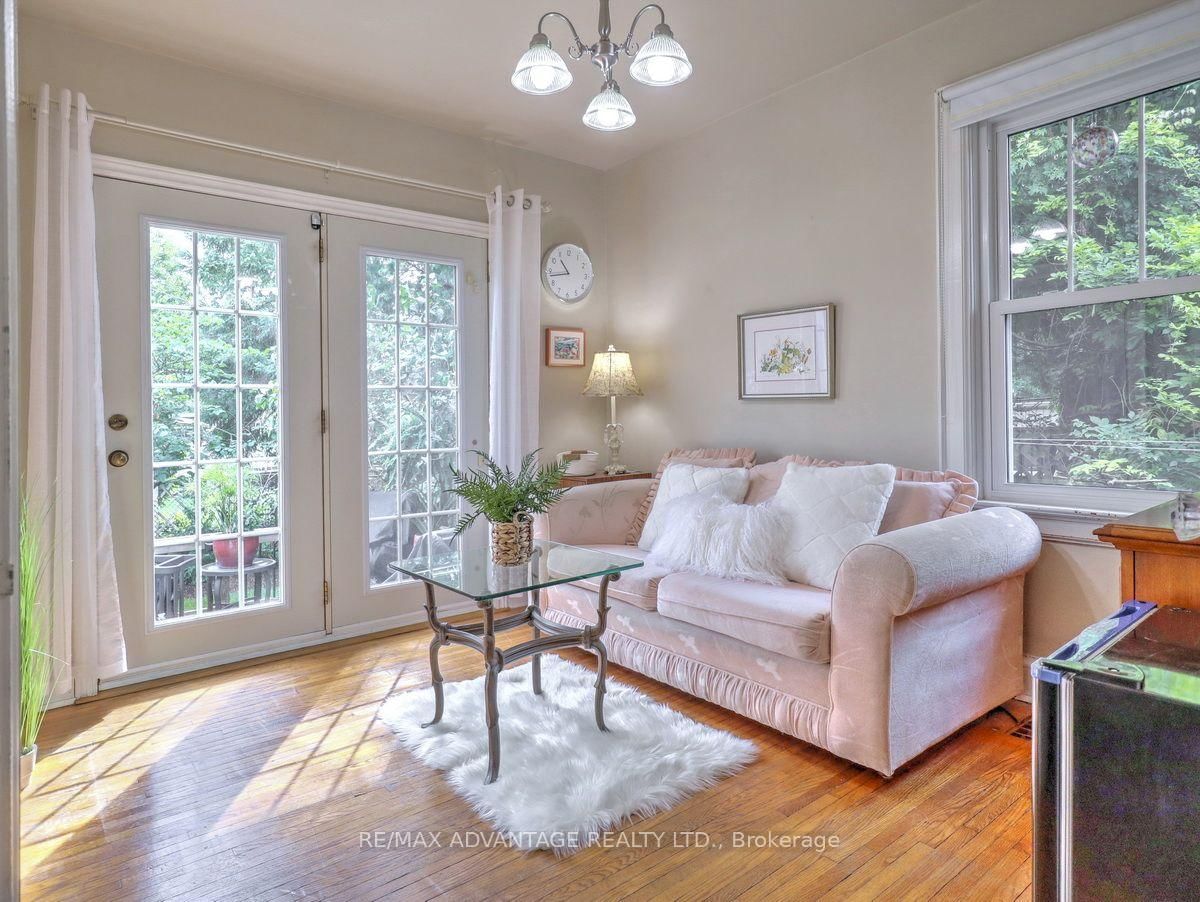 232 Edward Street • London South, ON photo 24