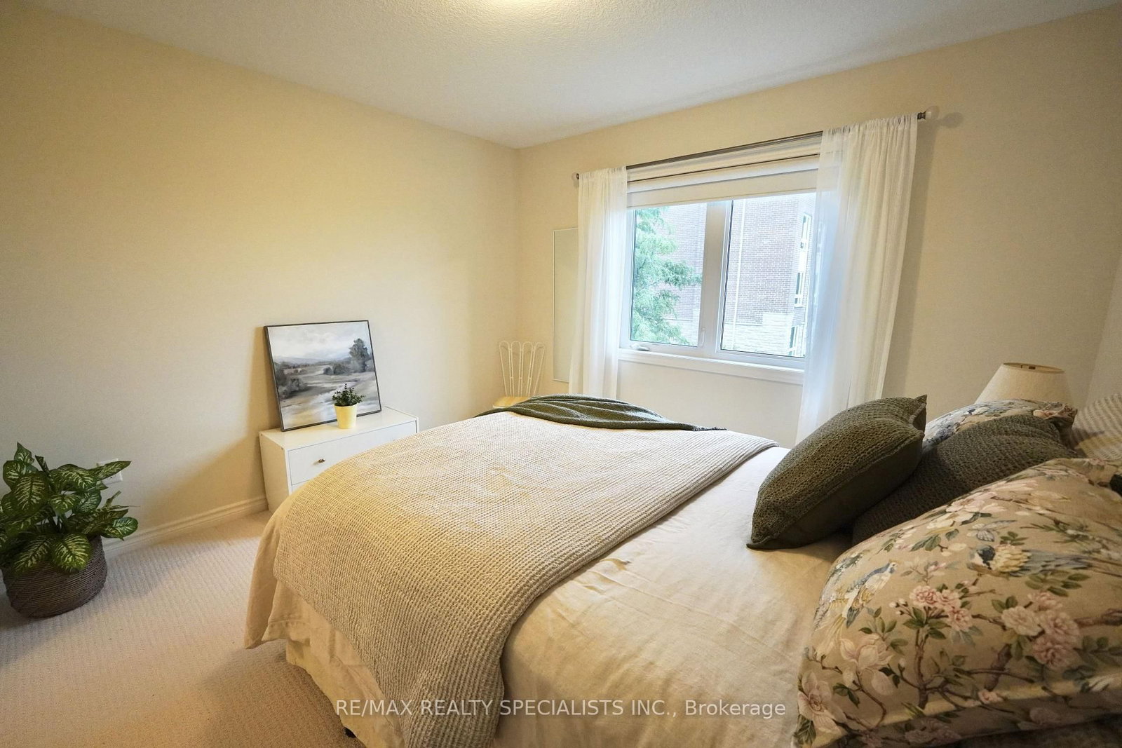 92 ABERDEEN Street • Centre Wellington, ON photo 13