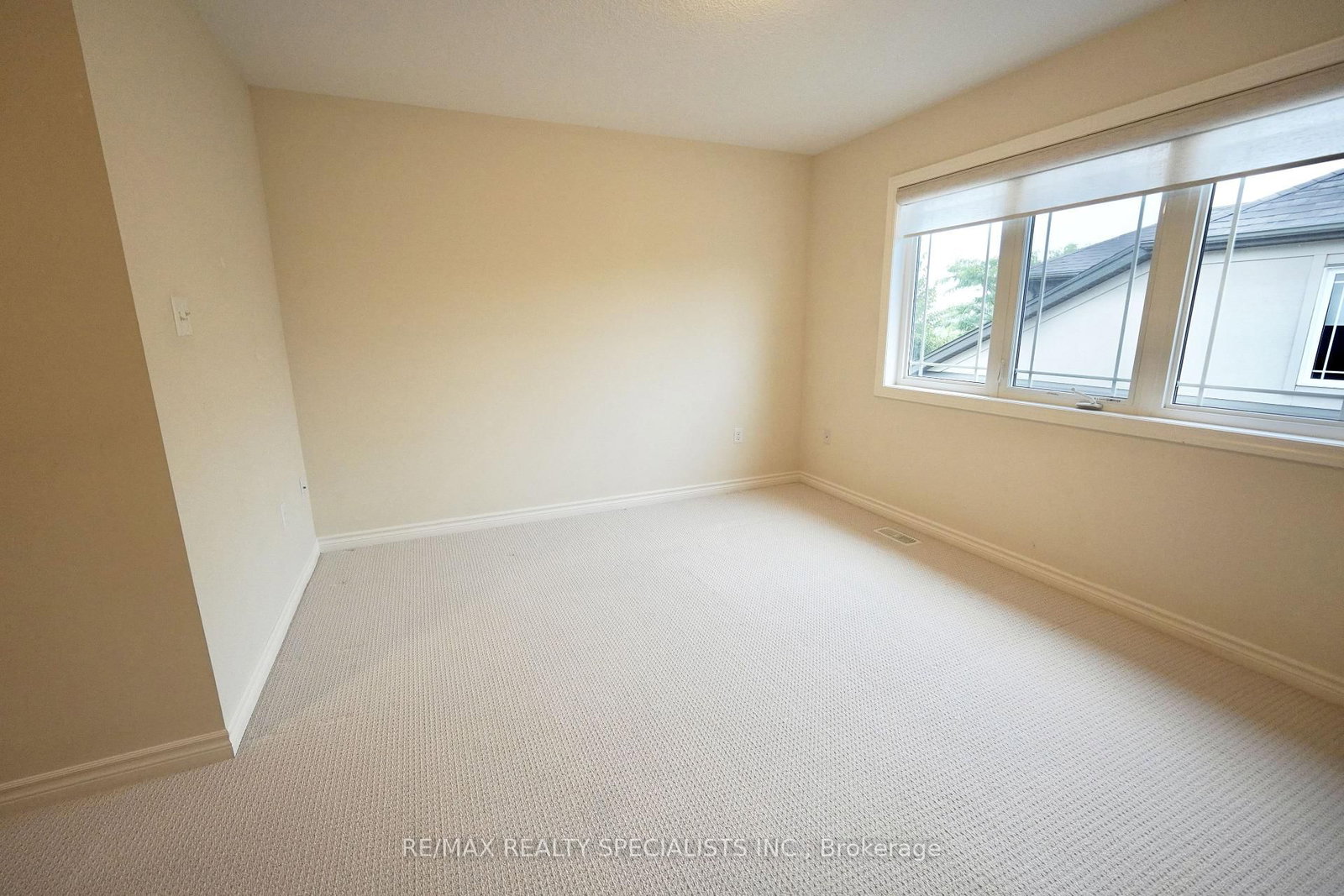 92 ABERDEEN Street • Centre Wellington, ON photo 16