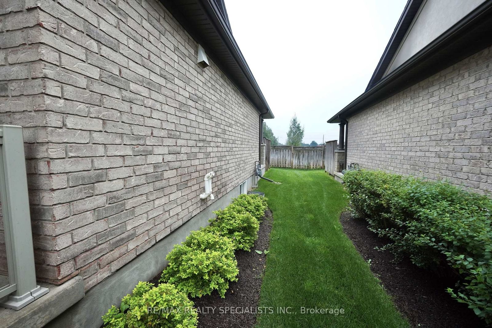 92 ABERDEEN Street • Centre Wellington, ON photo 39