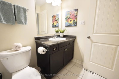 92 ABERDEEN Street • Centre Wellington, ON photo 9