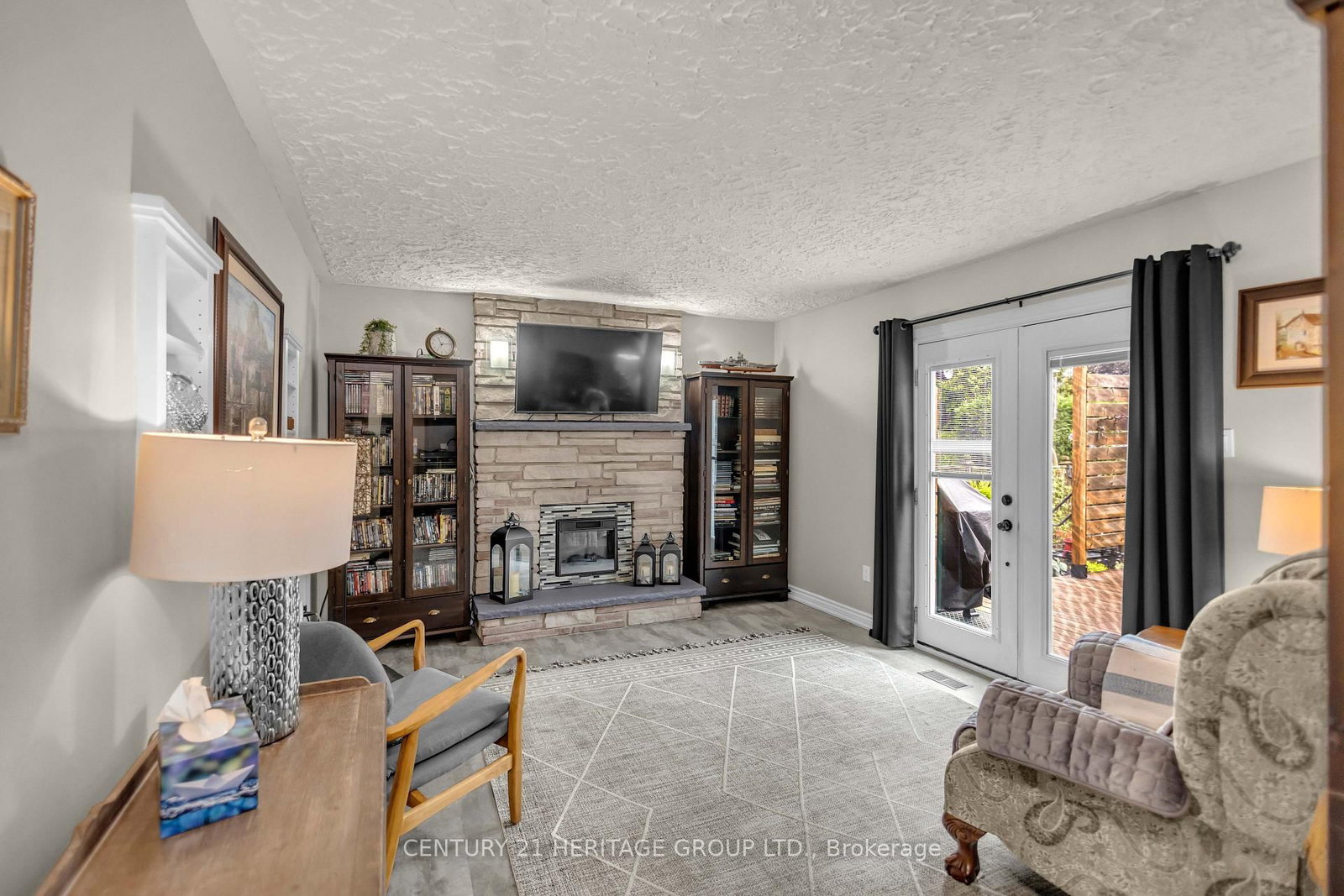 56 Scotia Avenue • Brantford, ON photo 21