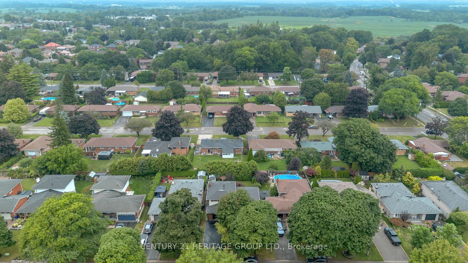 56 Scotia Avenue • Brantford, ON photo 44