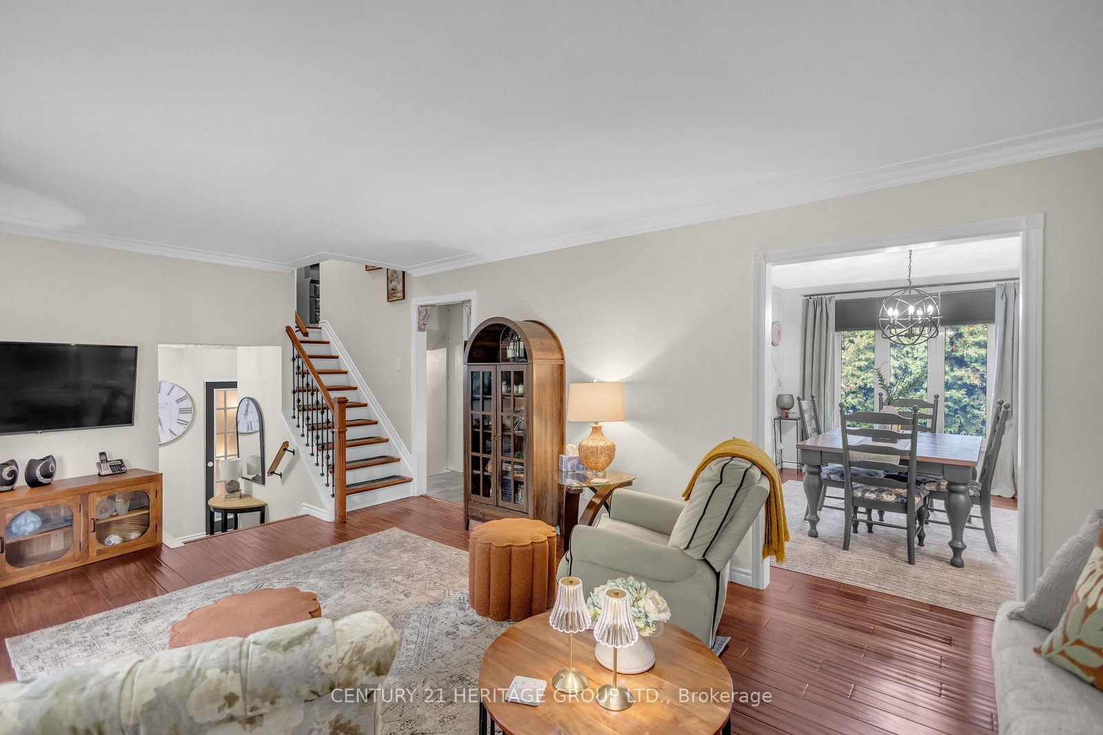 56 Scotia Avenue • Brantford, ON photo 9