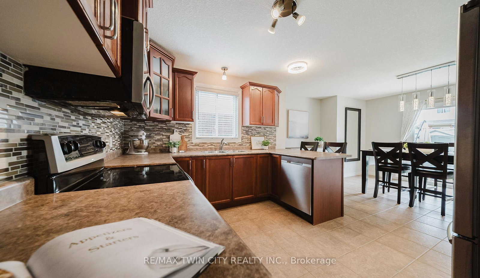 64 Brenneman Drive • Wilmot, ON photo 12