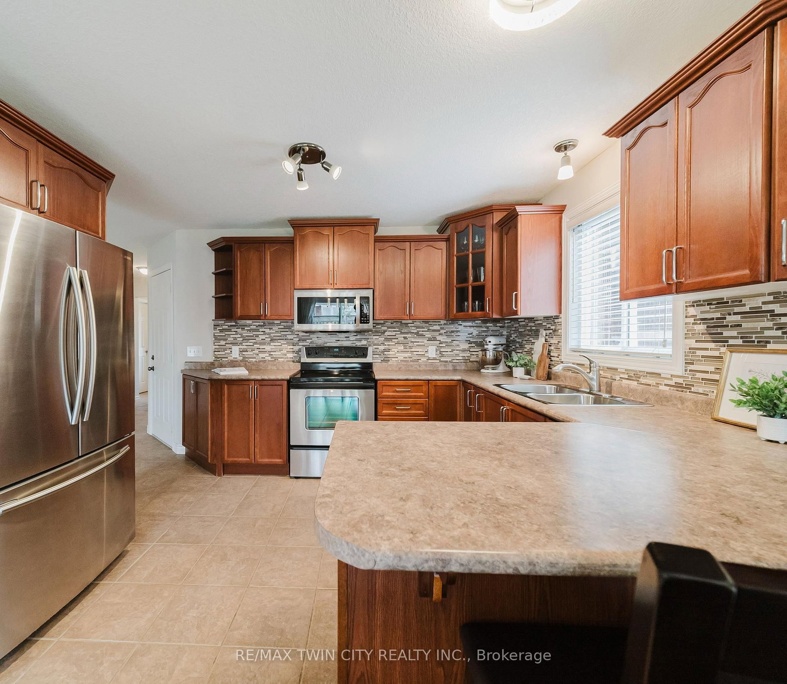 64 Brenneman Drive • Wilmot, ON photo 13