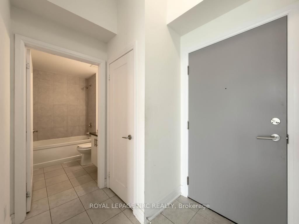 16 Concord Place • #632 • Grimsby, ON photo 23