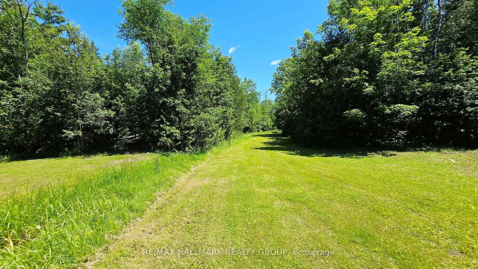 4318 Stonecrest Road • Ottawa, ON photo 31