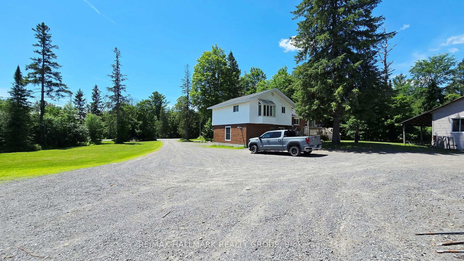 4318 Stonecrest Road • Ottawa, ON photo 34