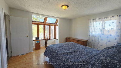 4318 Stonecrest Road • Ottawa, ON photo 9