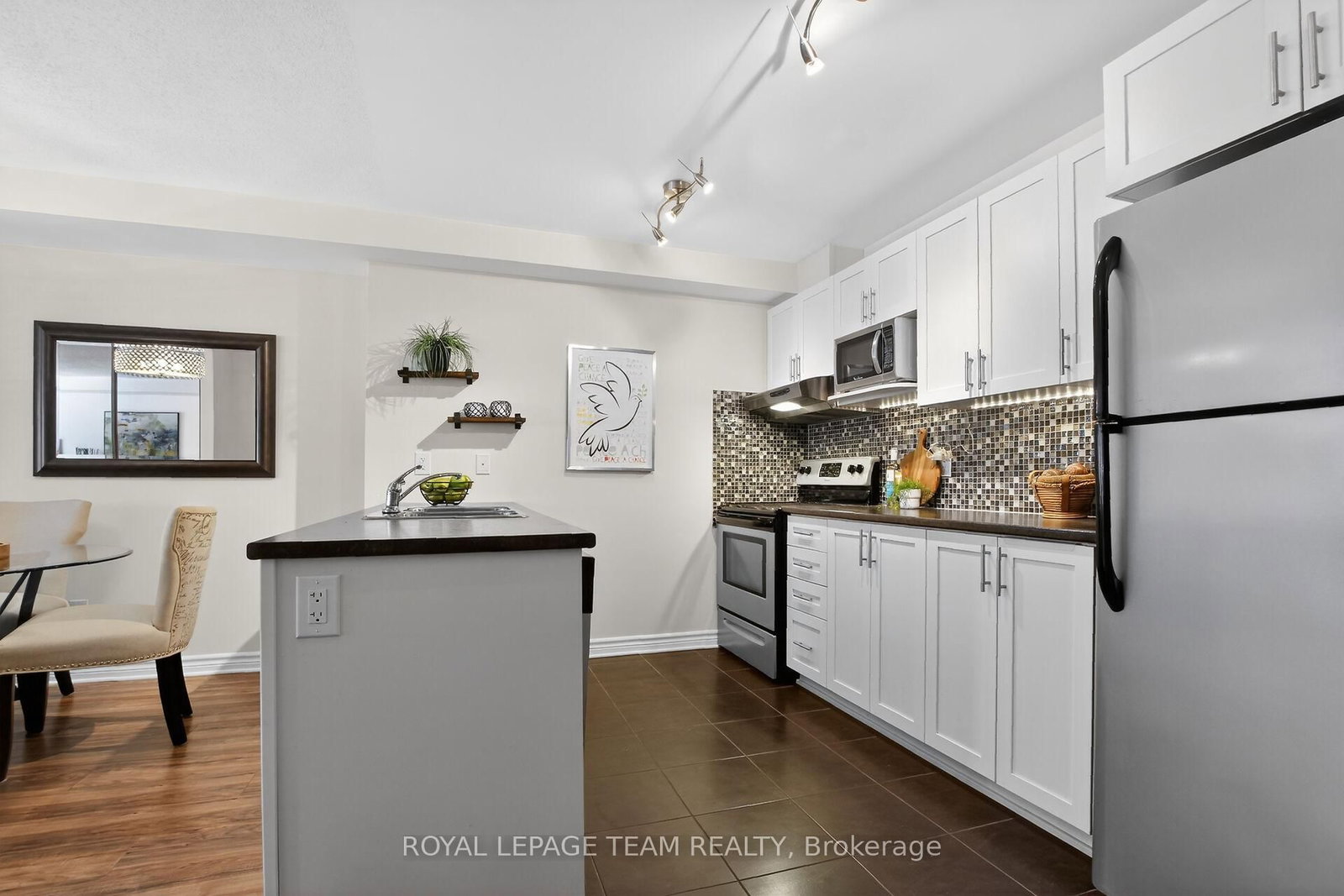130A Lindenshade Drive • Ottawa, ON photo 15