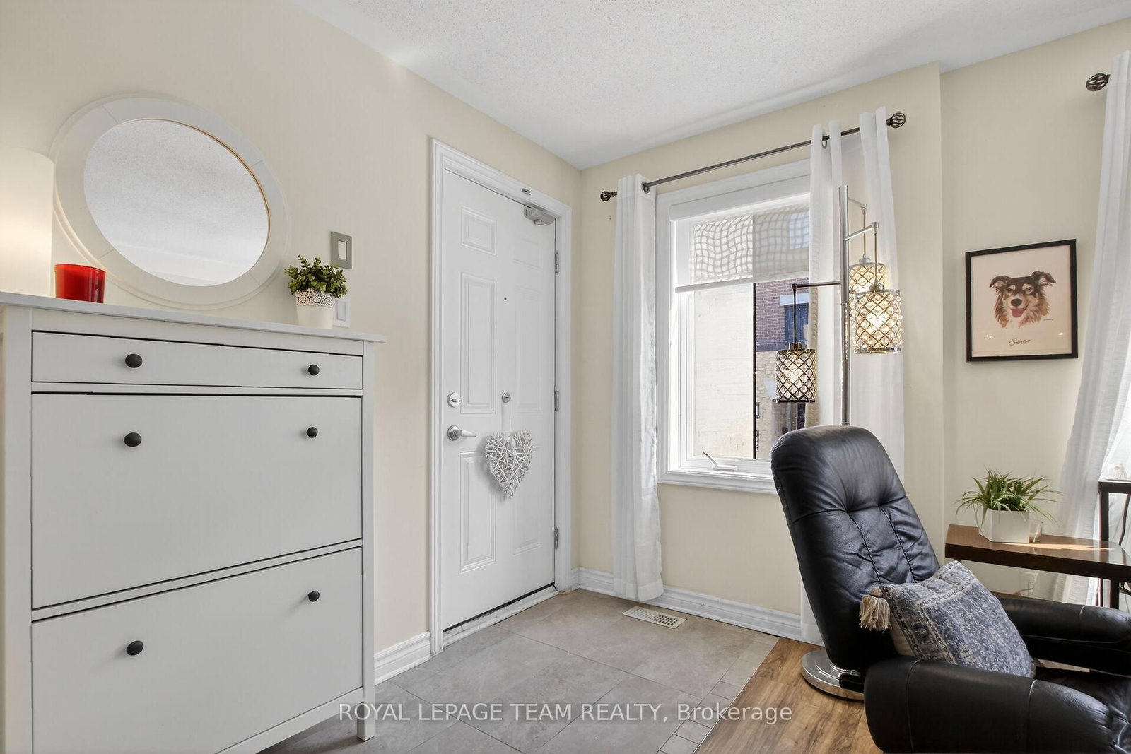 130A Lindenshade Drive • Ottawa, ON photo 4