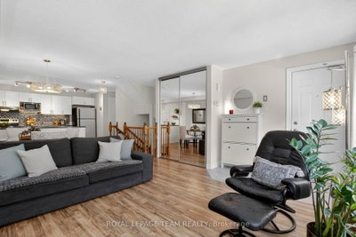130A Lindenshade Drive • Ottawa, ON photo 8