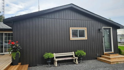 132 Peepyhorn Road SW • Limoges, ON photo 3