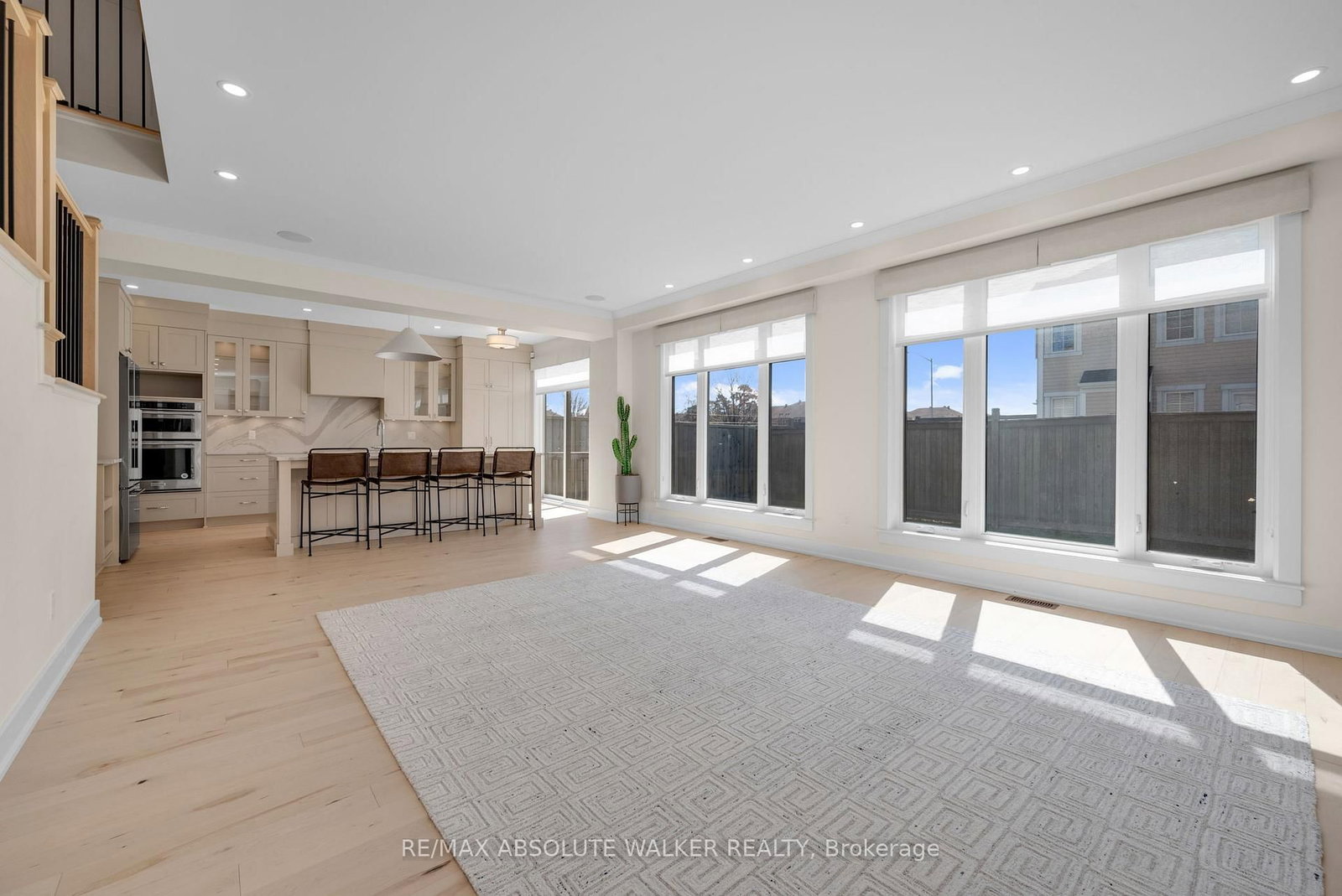 501 EGRET Way • Ottawa, ON photo 18