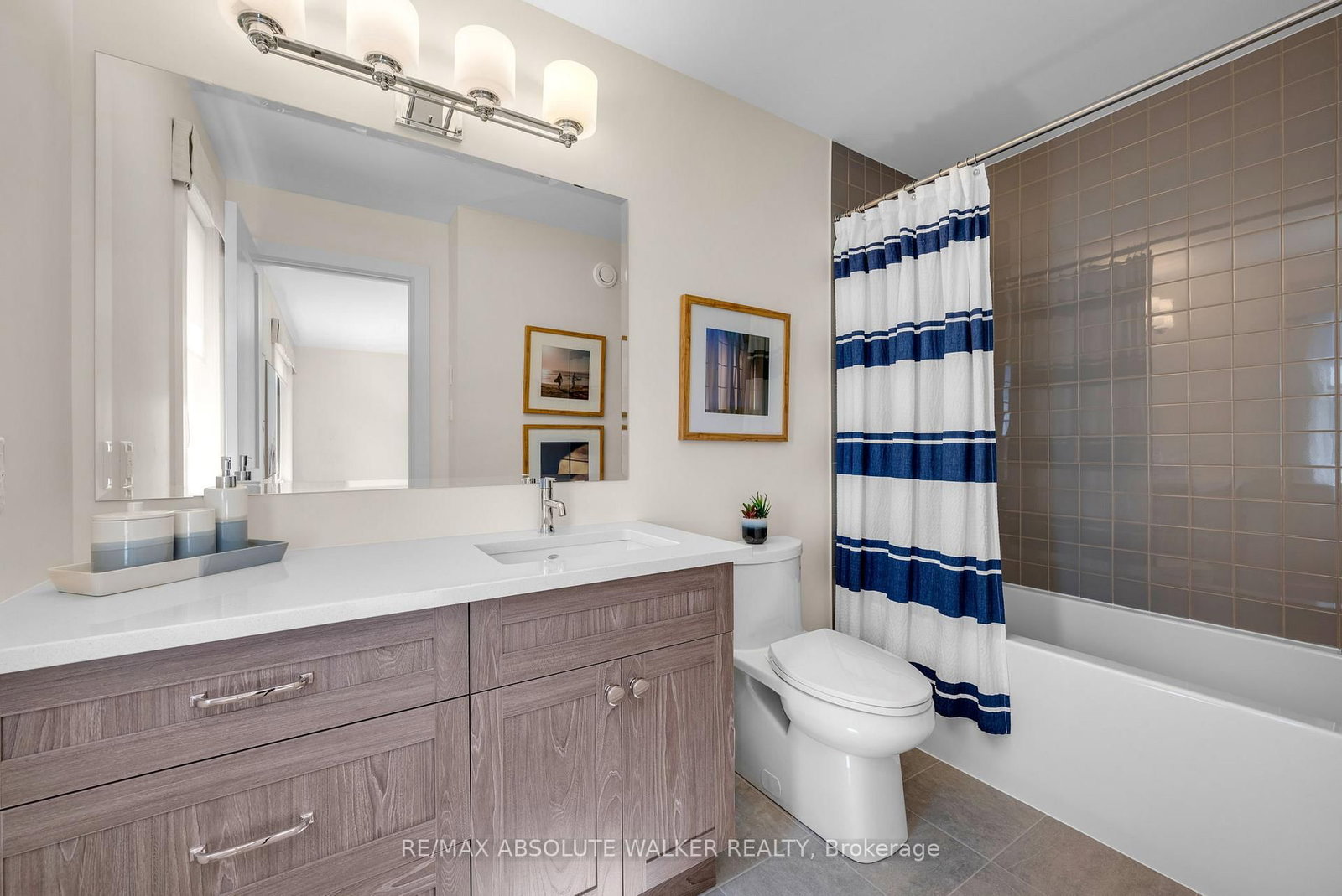 501 EGRET Way • Ottawa, ON photo 32