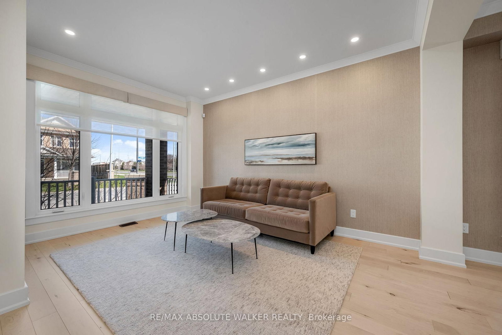 501 EGRET Way • Ottawa, ON photo 4