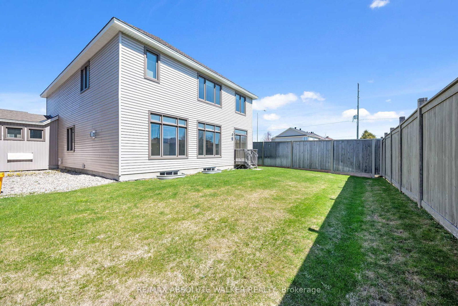 501 EGRET Way • Ottawa, ON photo 44