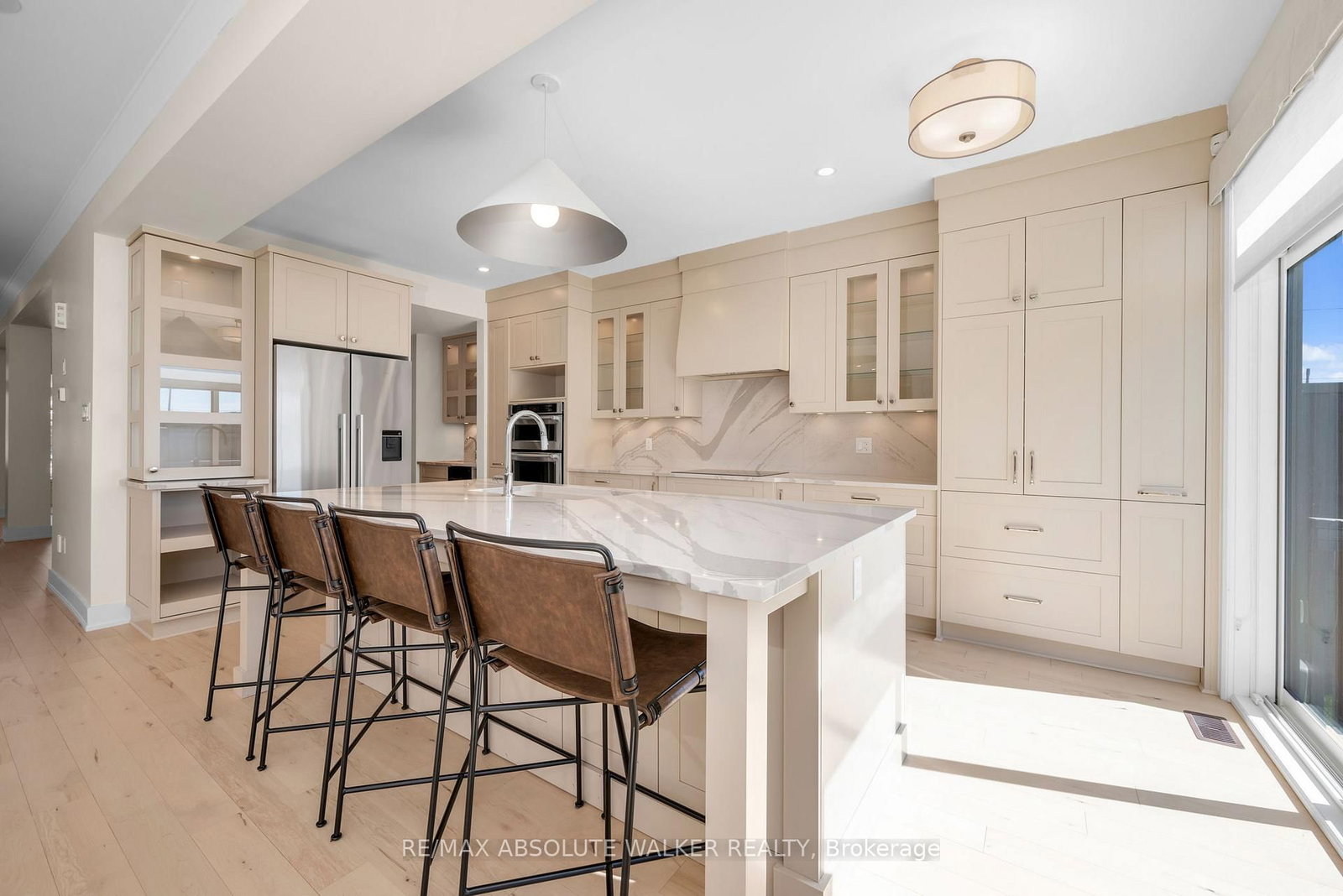 501 EGRET Way • Ottawa, ON photo 9