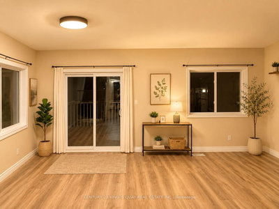 5 Ledgerock Court • Quinte West, ON photo 4