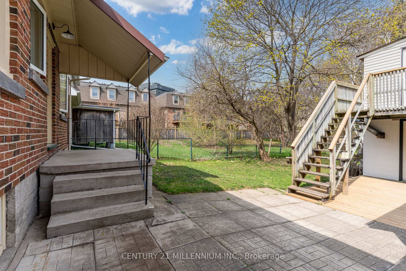 78 York Road • Guelph, ON photo 39