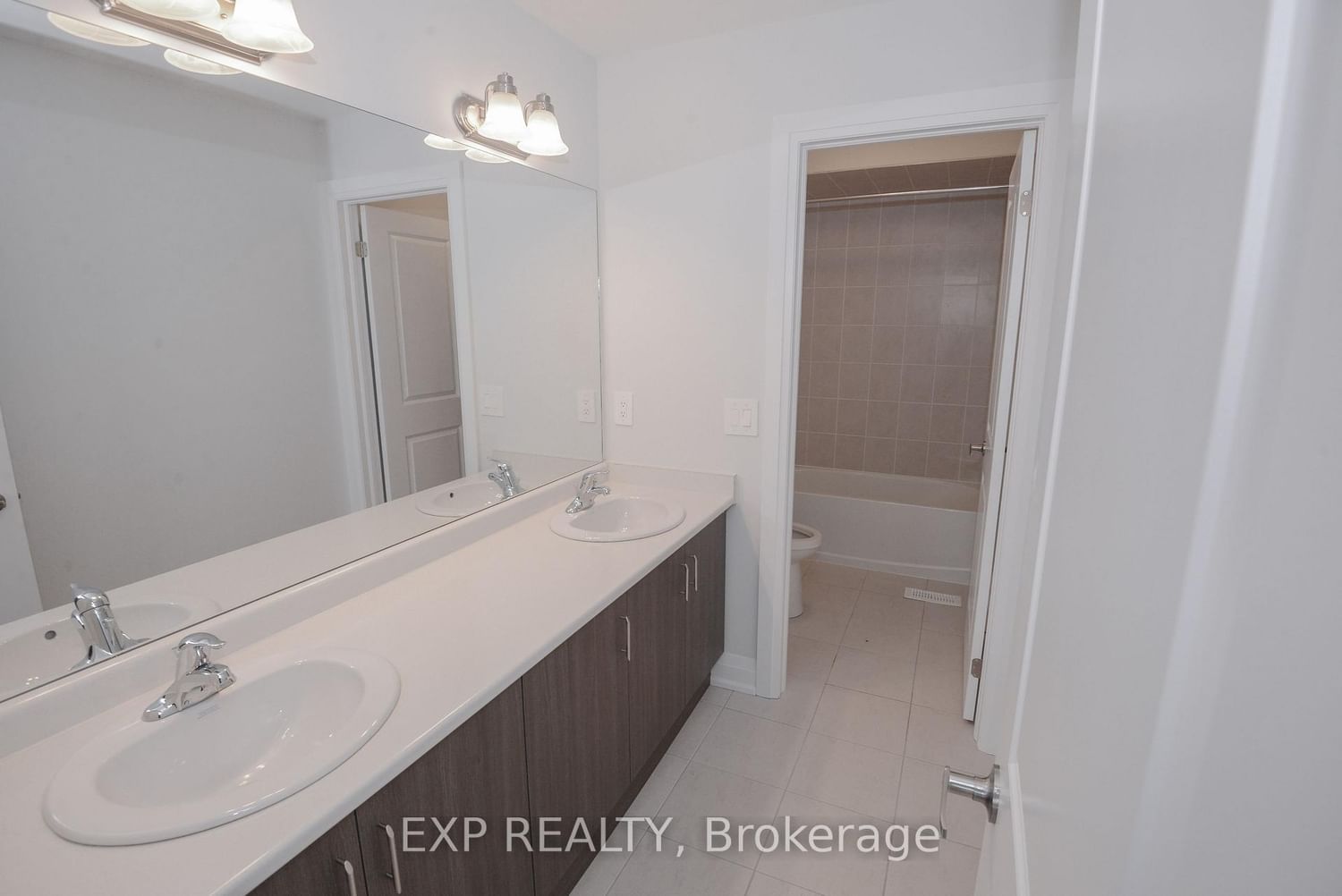 1 Corley Street • Kawartha Lakes, ON photo 28