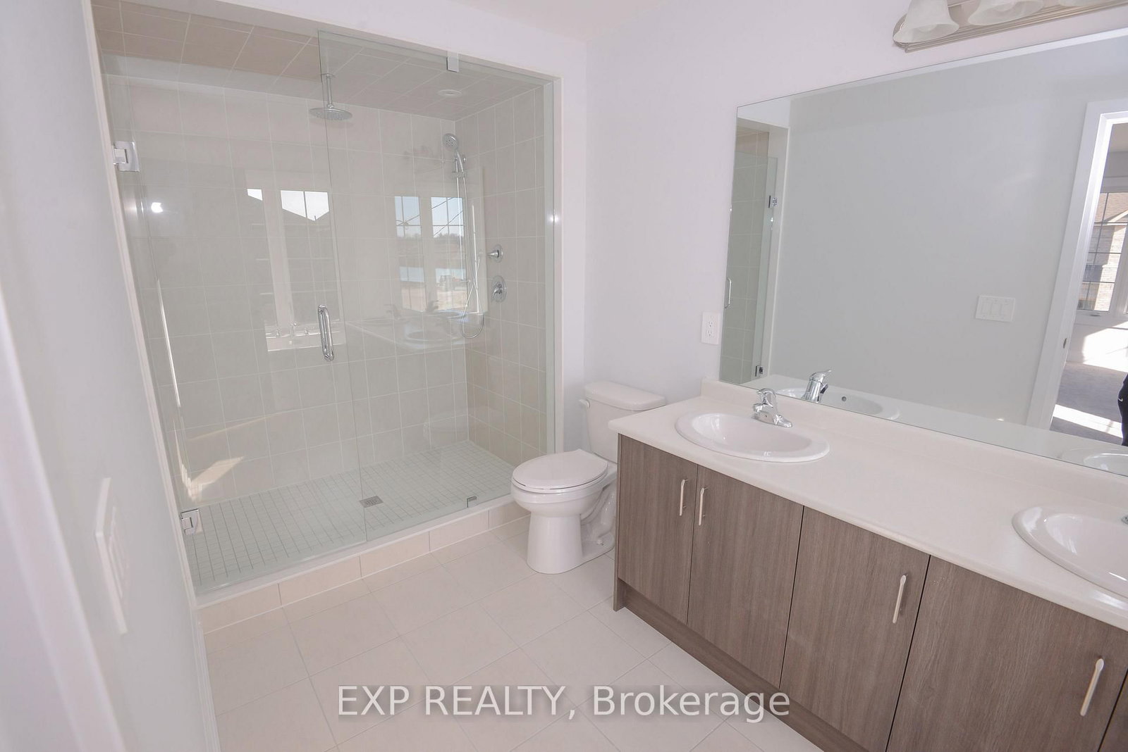 1 Corley Street • Kawartha Lakes, ON photo 36