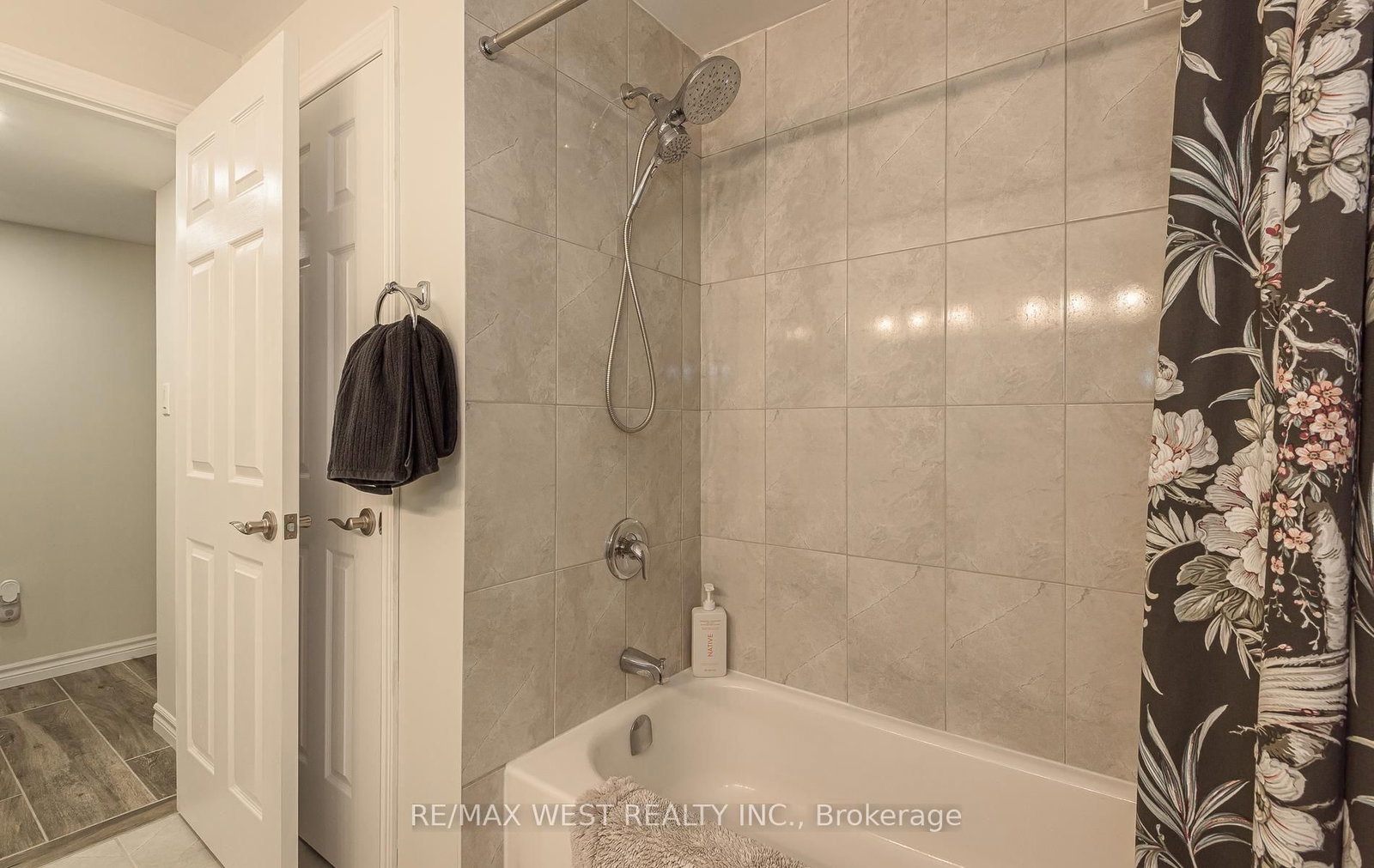 128 Sammon Drive • Guelph/Eramosa, ON photo 41