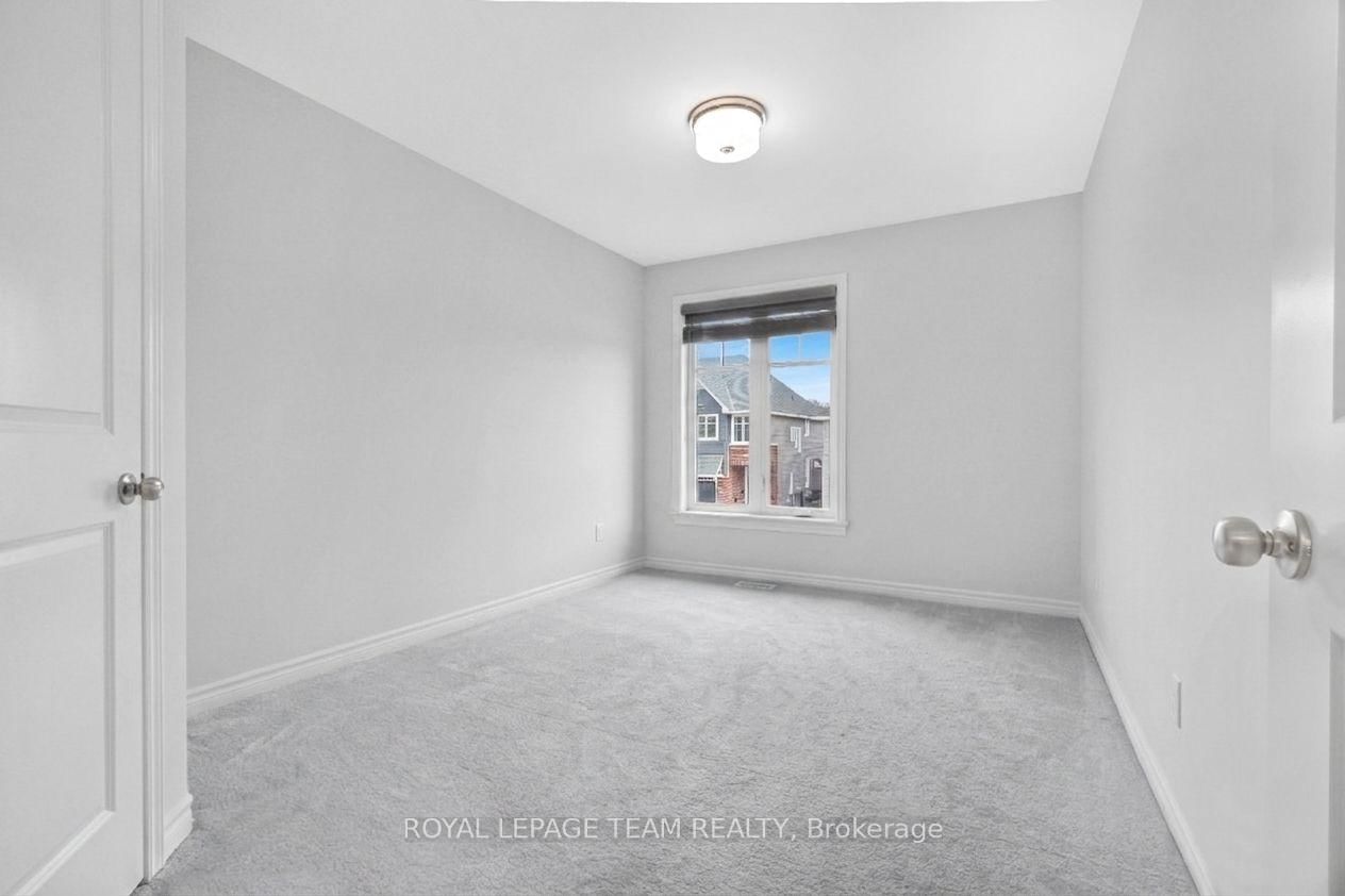 310 Kanashtage Terrace • Ottawa, ON photo 17