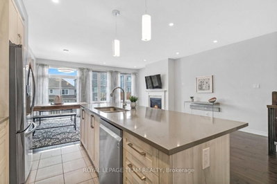310 Kanashtage Terrace • Ottawa, ON photo 8