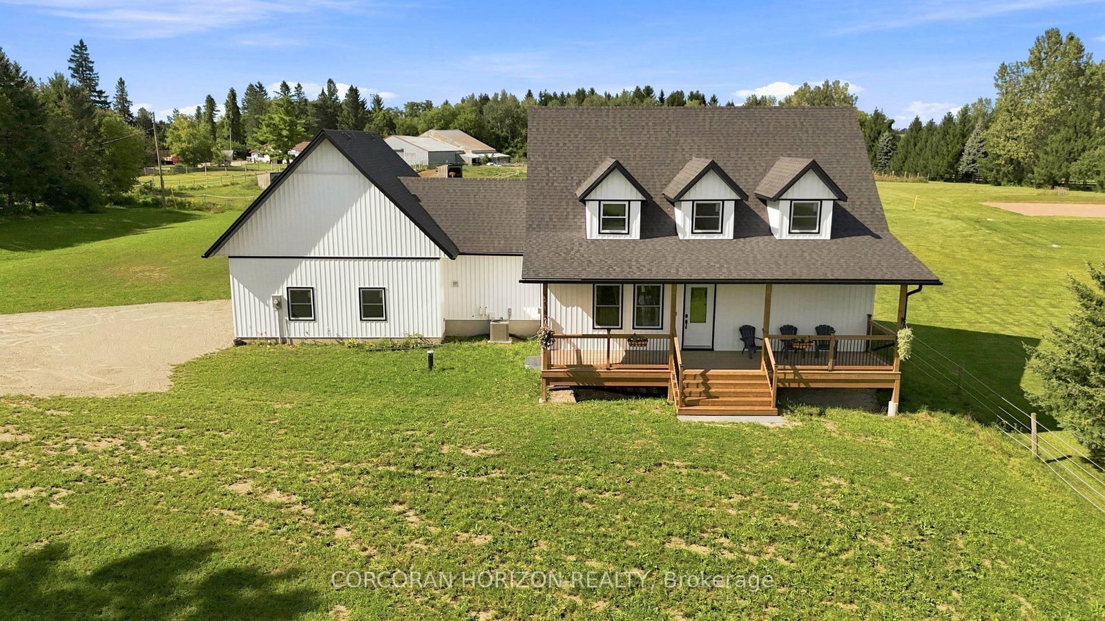 1238 Snyder's Road E • Wilmot, ON photo 4