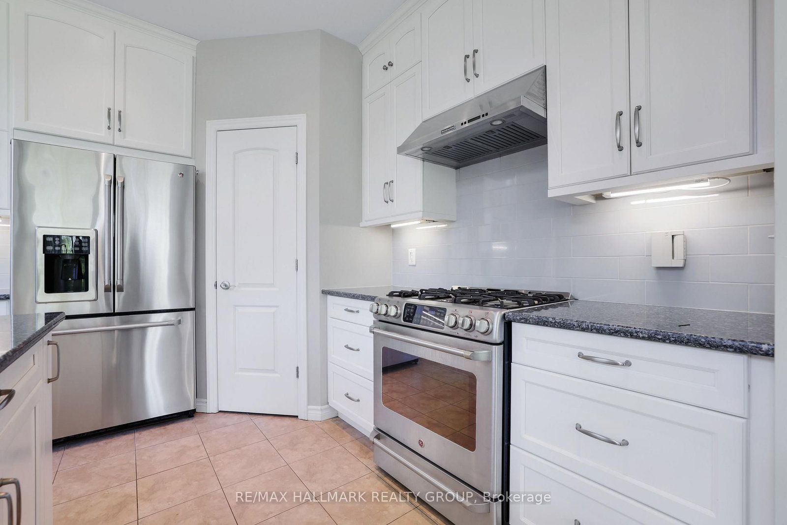 90 Stonewater Bay • Carleton Place, ON photo 15
