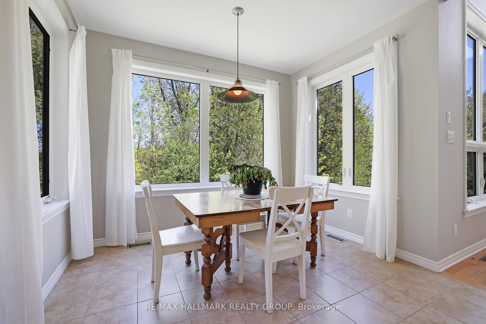 90 Stonewater Bay • Carleton Place, ON photo 18