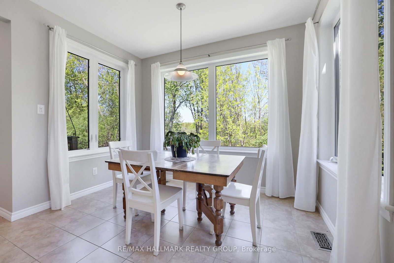 90 Stonewater Bay • Carleton Place, ON photo 19