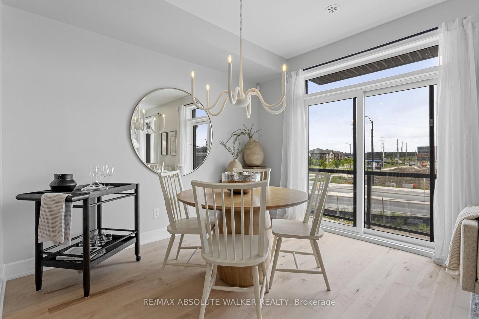 513 Pantanal Private • Ottawa, ON photo 10