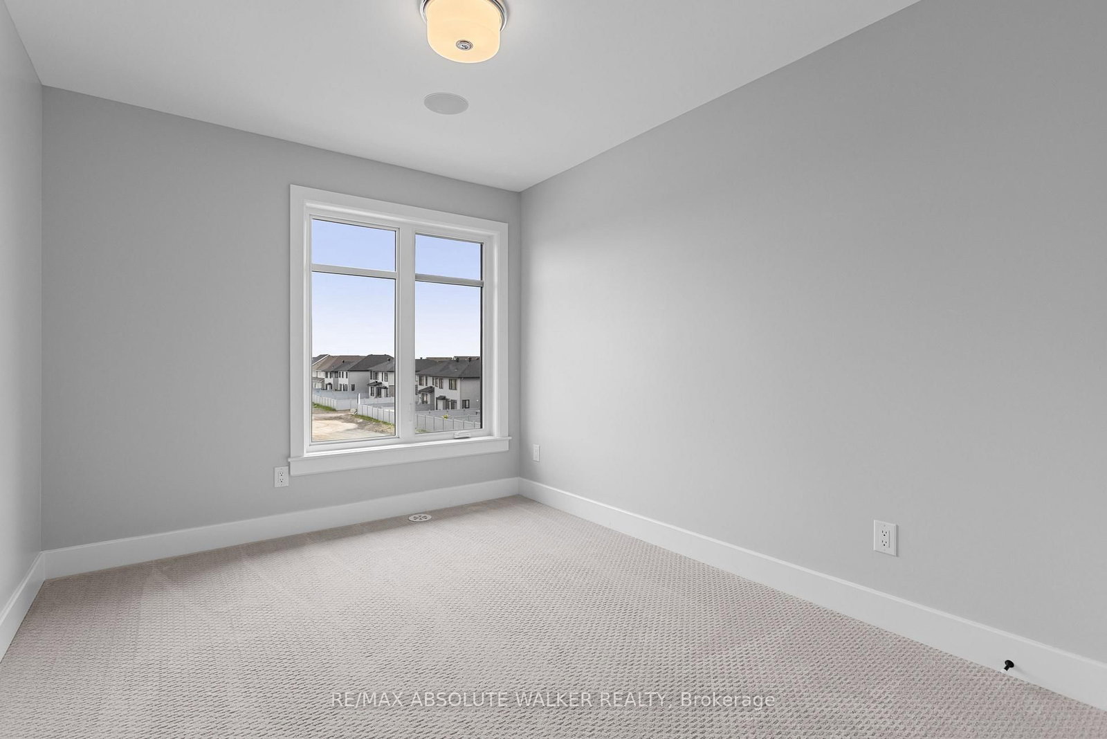 513 Pantanal Private • Ottawa, ON photo 14