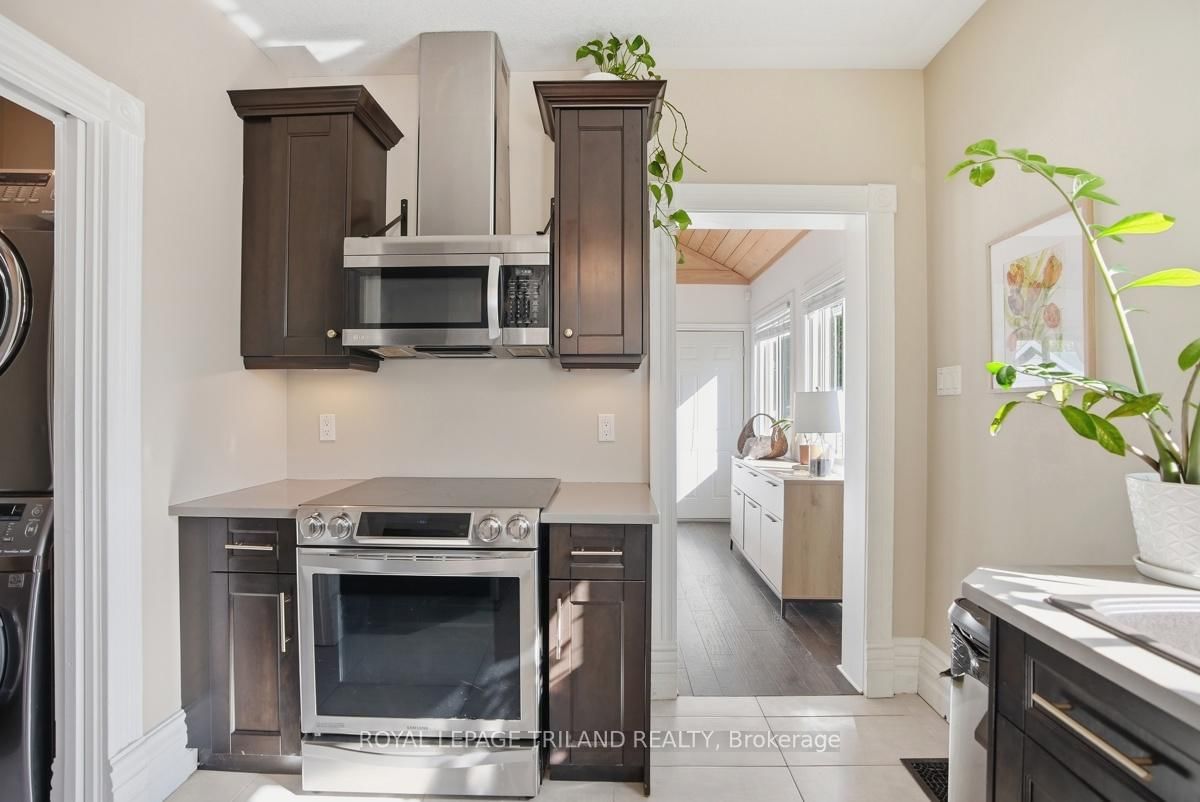 574 Princess Avenue • London East, ON photo 10