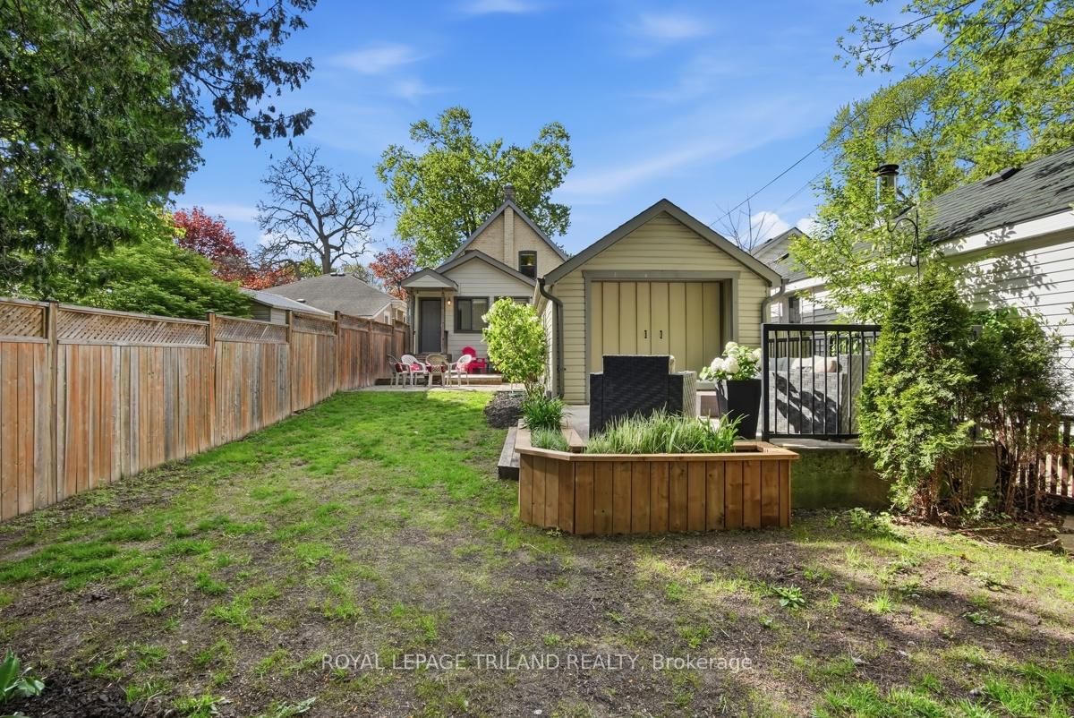 574 Princess Avenue • London East, ON photo 31