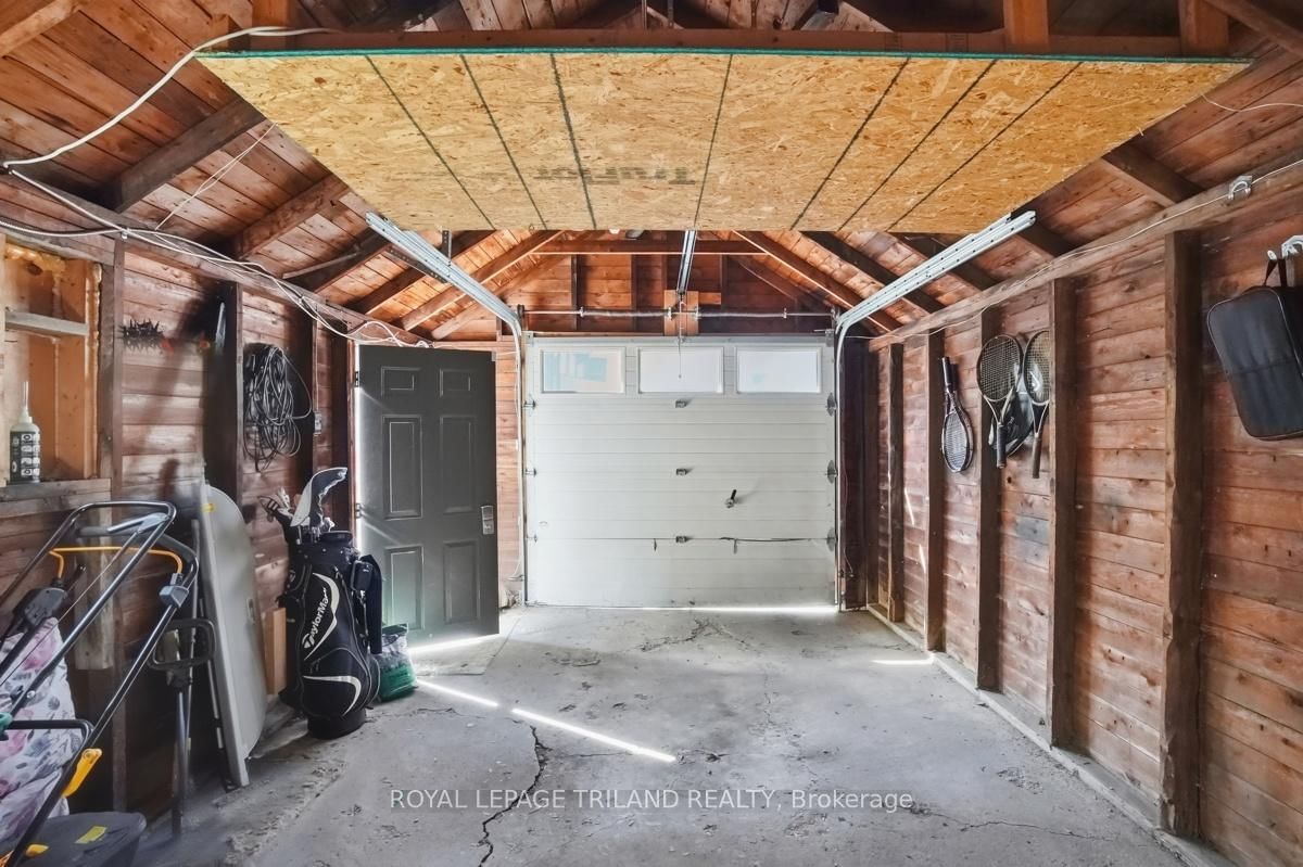 574 Princess Avenue • London East, ON photo 38