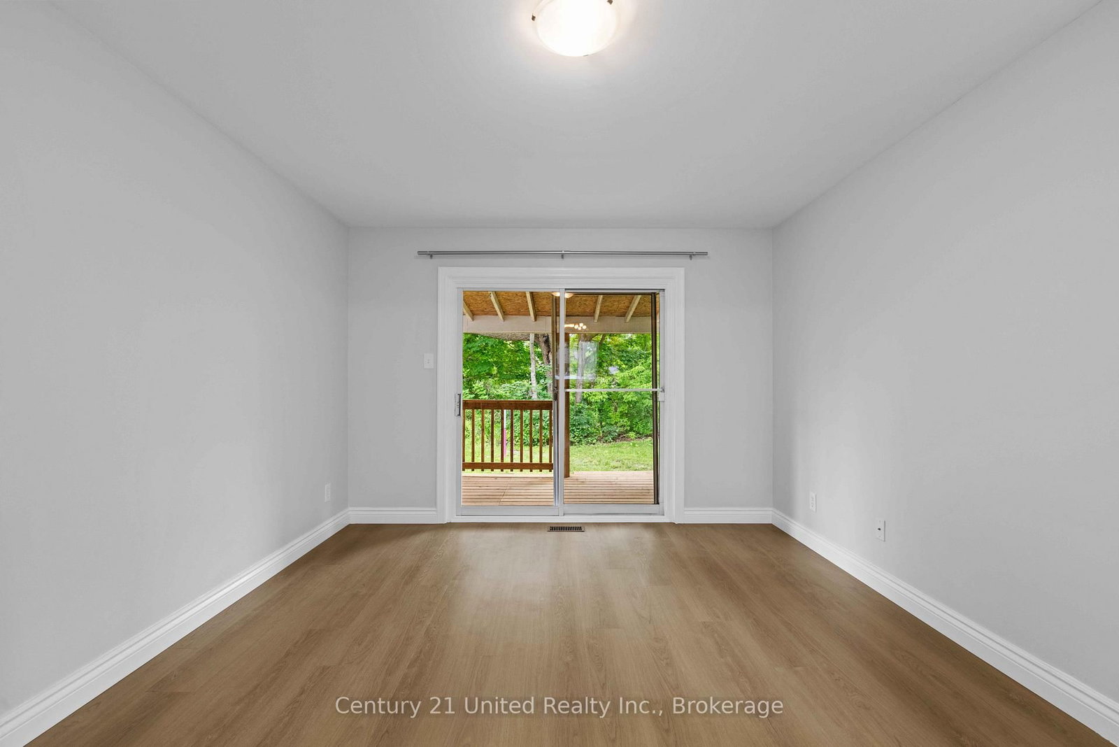223 Antrim Street • Peterborough, ON photo 9