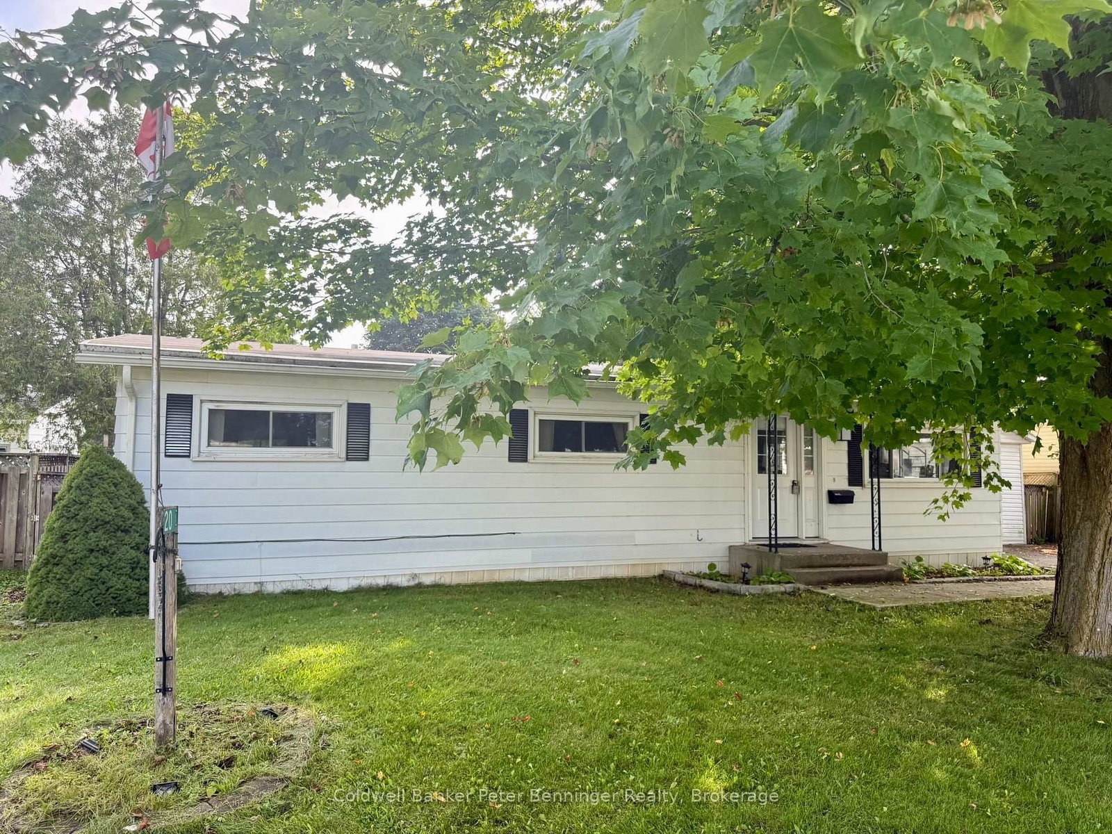 20 Cardinal Street • Brockton, ON photo 1