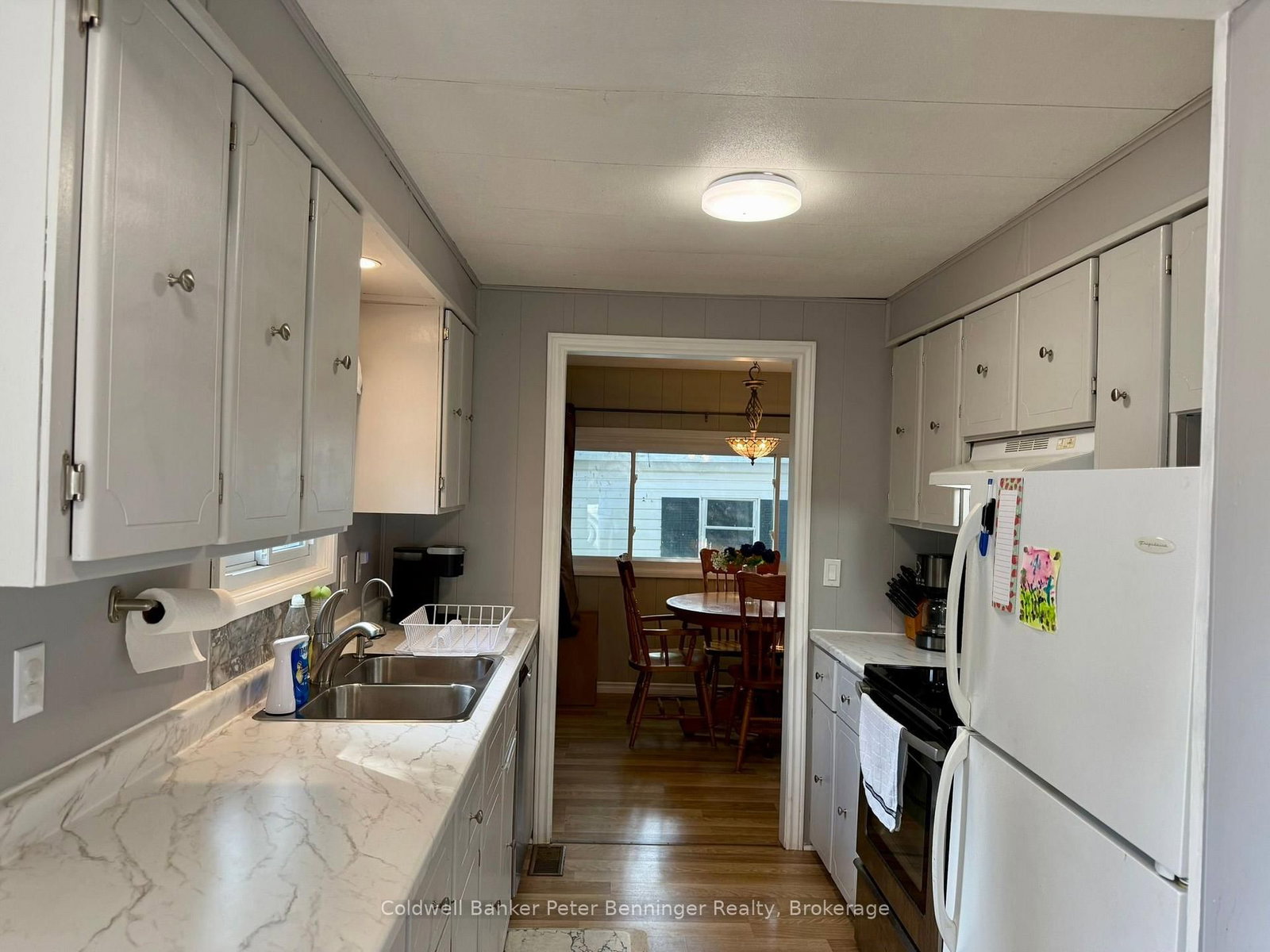 20 Cardinal Street • Brockton, ON photo 11