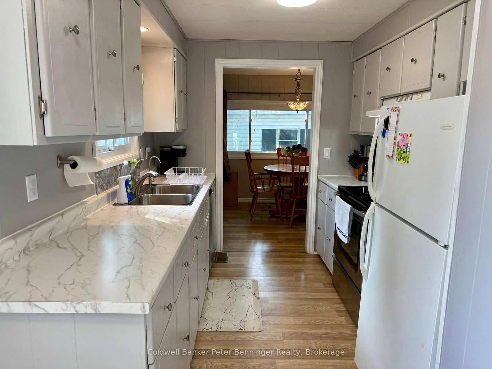 20 Cardinal Street • Brockton, ON photo 12