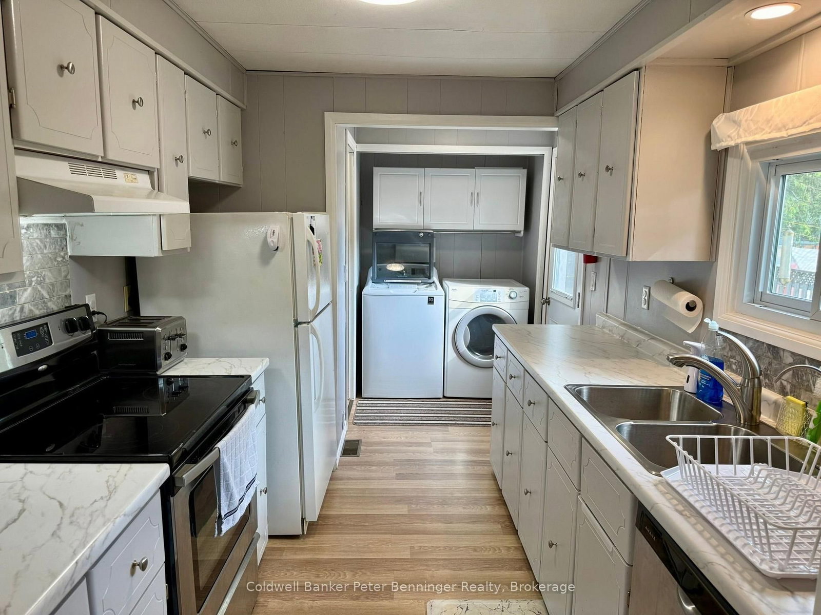 20 Cardinal Street • Brockton, ON photo 14