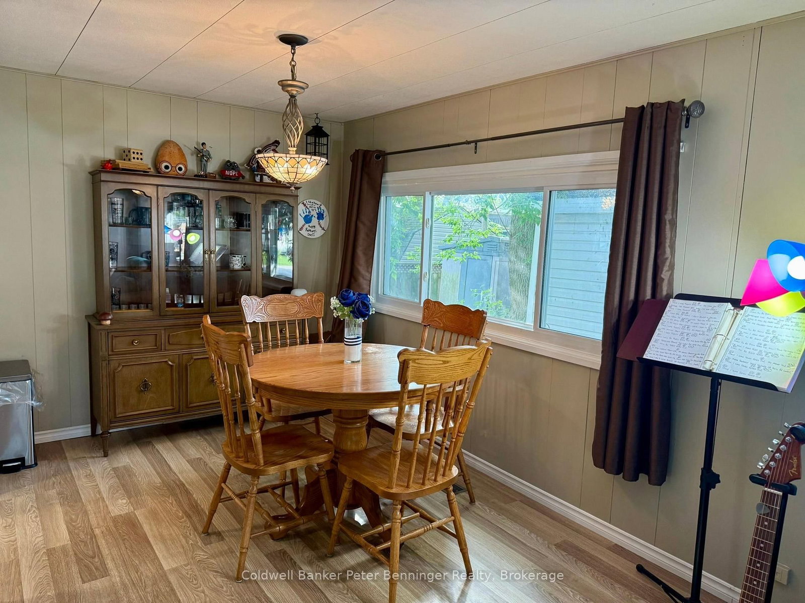 20 Cardinal Street • Brockton, ON photo 8