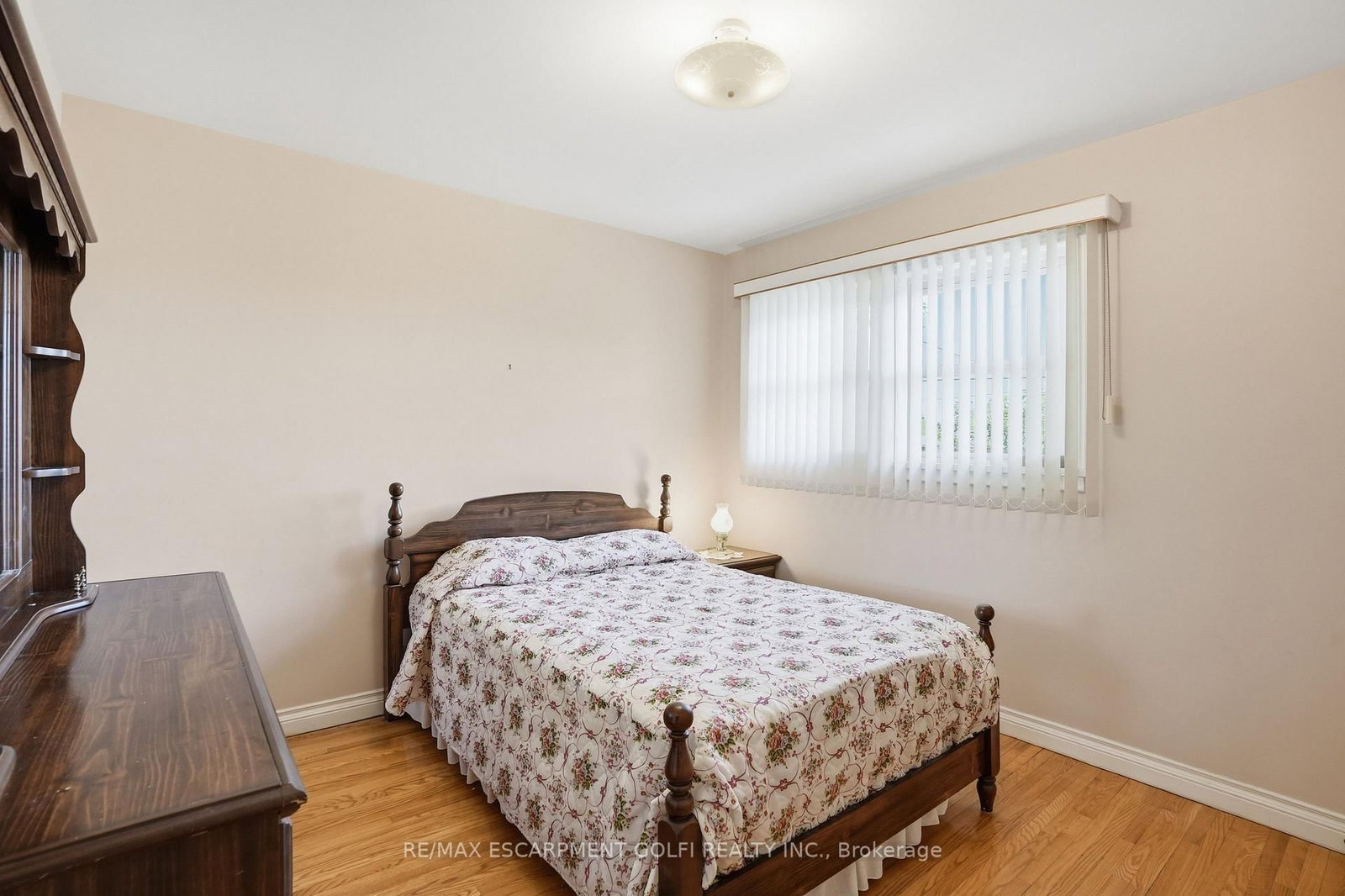 18 Pleasant Avenue • Hamilton, ON photo 14