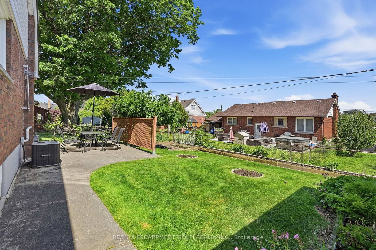 18 Pleasant Avenue • Hamilton, ON photo 24