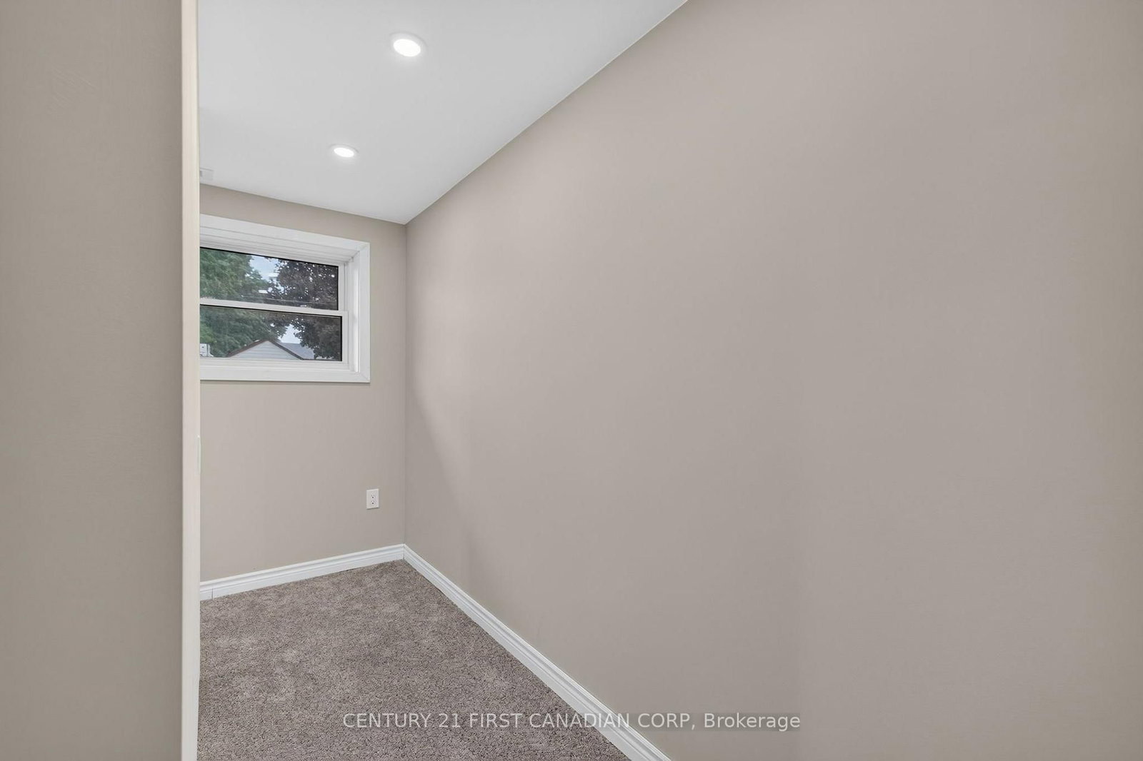 180 Park Street • Strathroy-Caradoc, ON photo 23