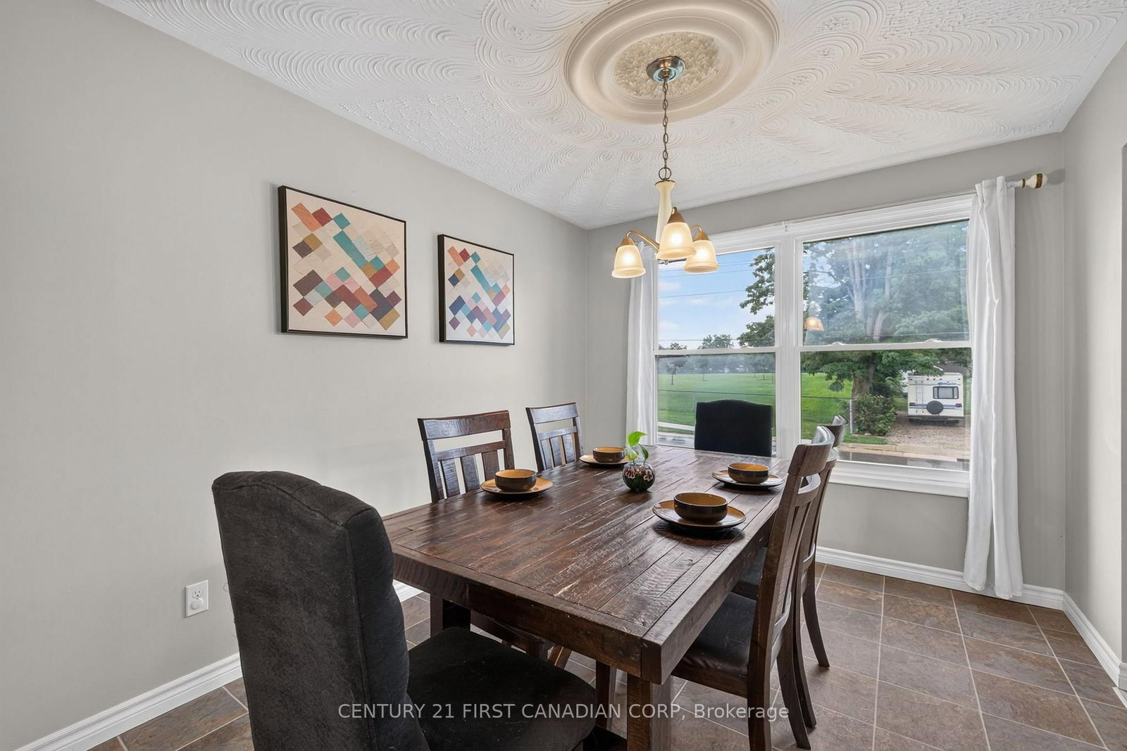 180 Park Street • Strathroy-Caradoc, ON photo 9