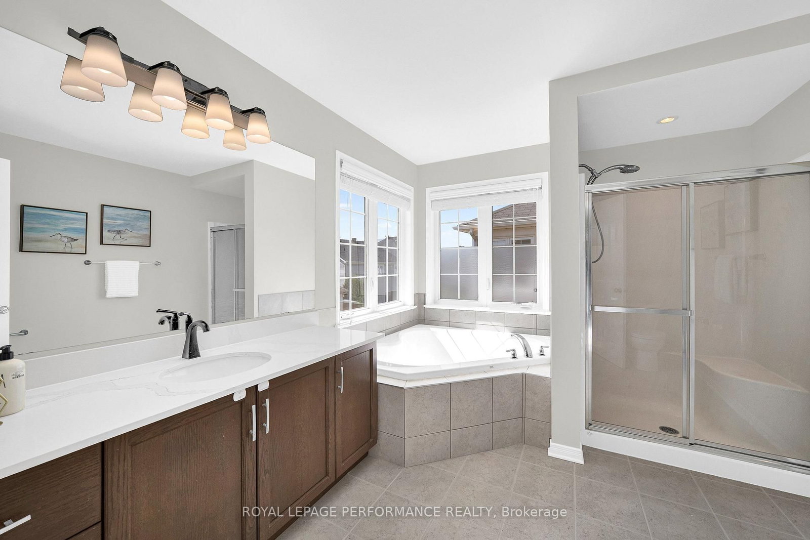 593 PINAWA Circle • Ottawa, ON photo 21